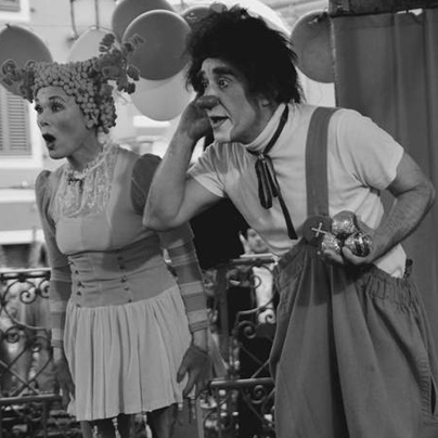 Razbijava stereotipe, da so cirkus in klovni samo za otroke ter za razvedrilo!